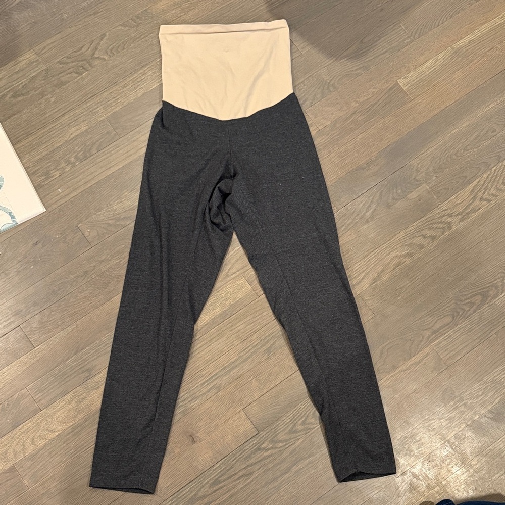 Motherhood maternity dark grey and‎ Tan Leggings size large